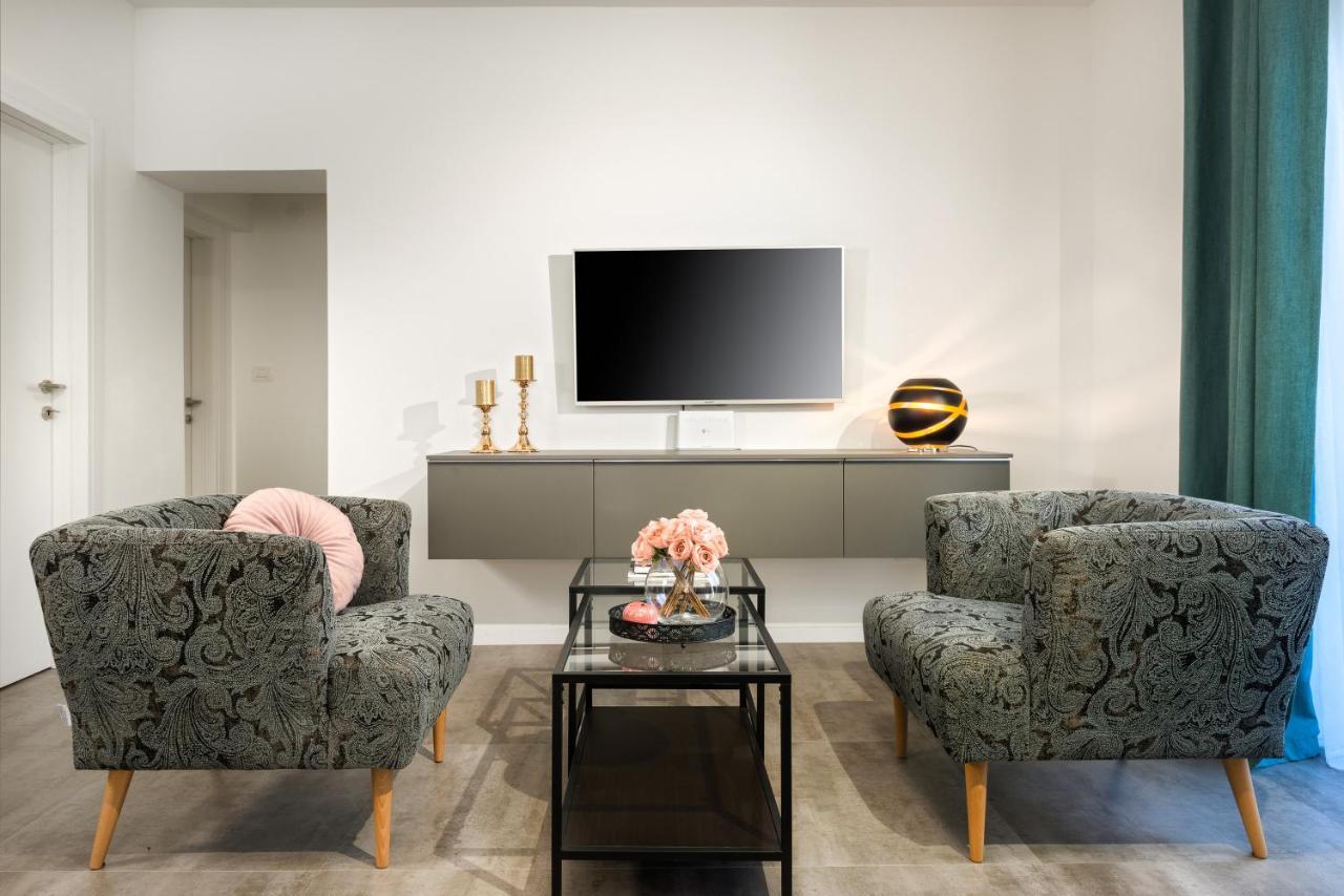 טרוגיר Villa Roko- The Spacious Luxury מראה חיצוני תמונה