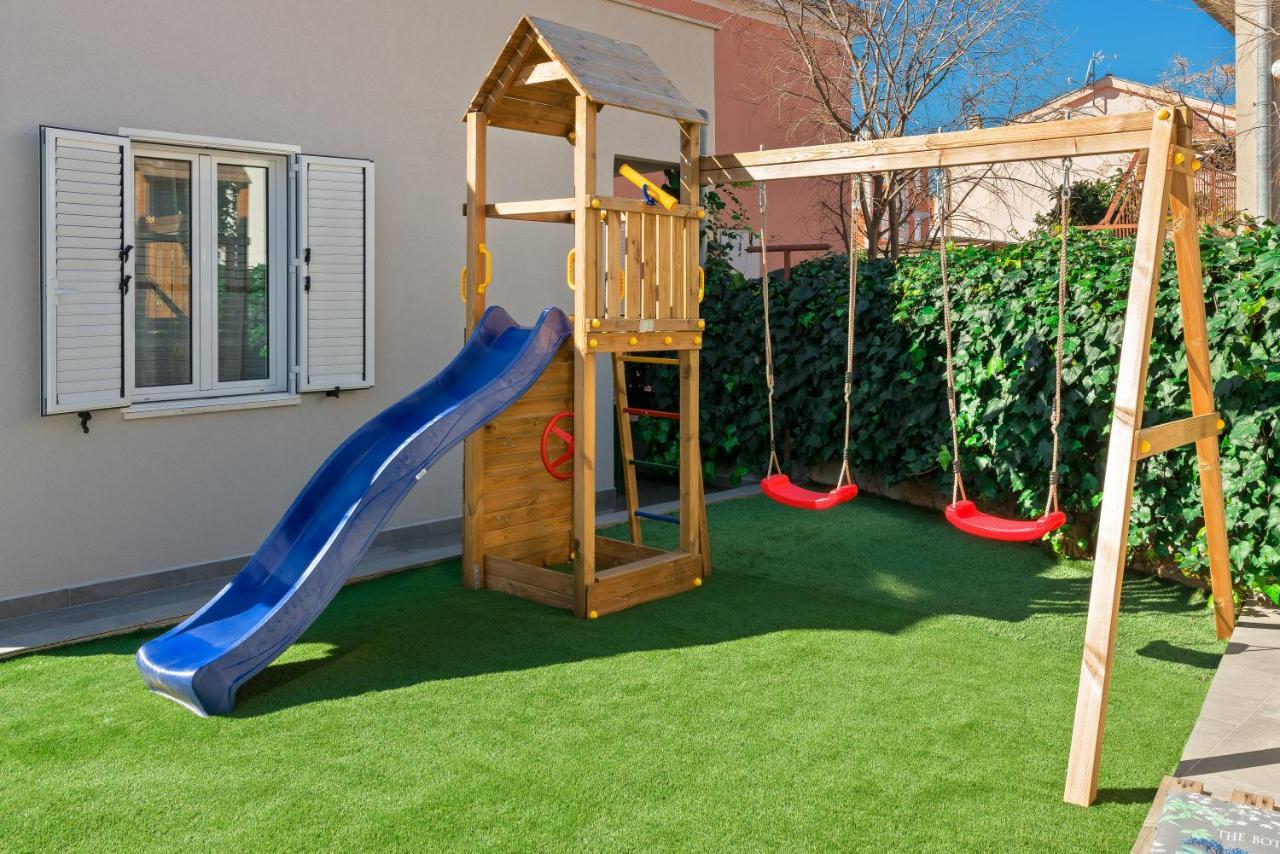 טרוגיר Villa Roko- The Spacious Luxury מראה חיצוני תמונה