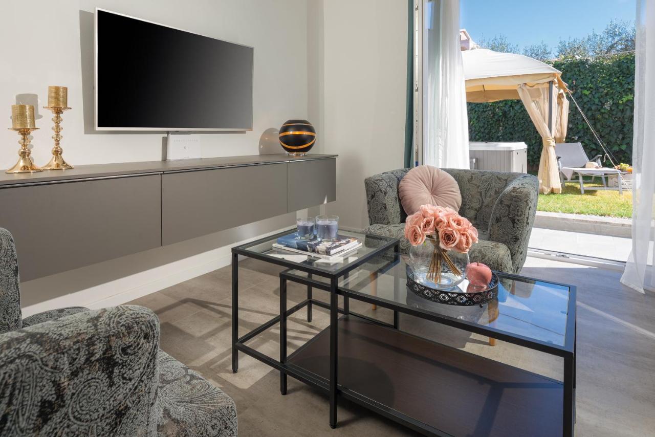 טרוגיר Villa Roko- The Spacious Luxury מראה חיצוני תמונה